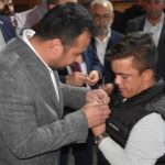 MHP-İLÇE-TEŞKİLATI’NDAN-YENİ-ÜYELERE-ROZET-5 - Kopya