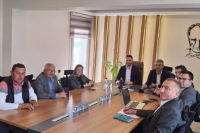 0a54f18b-0ac1-4c0d-b8bd-d7192779f31c