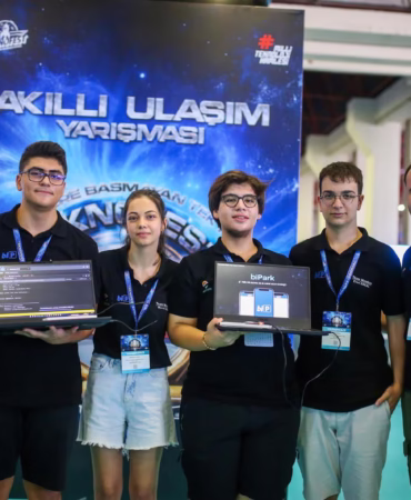 WhatsApp Image 2025-04-22 at 13.12.32