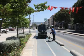 Büyükşehirden 13 İlçede Temizlik Seferberliği (2)