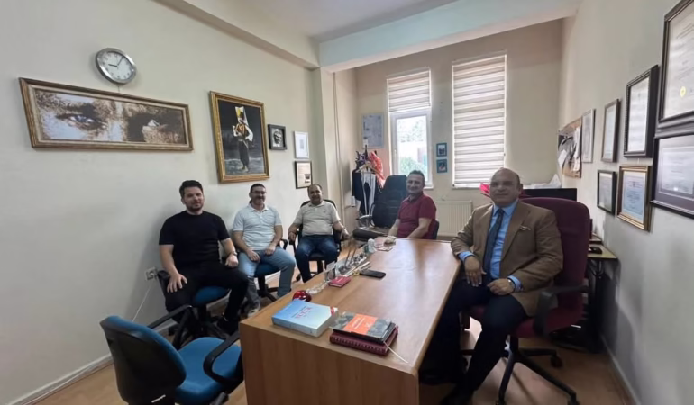 WhatsApp Image 2025-05-09 at 18.31.48