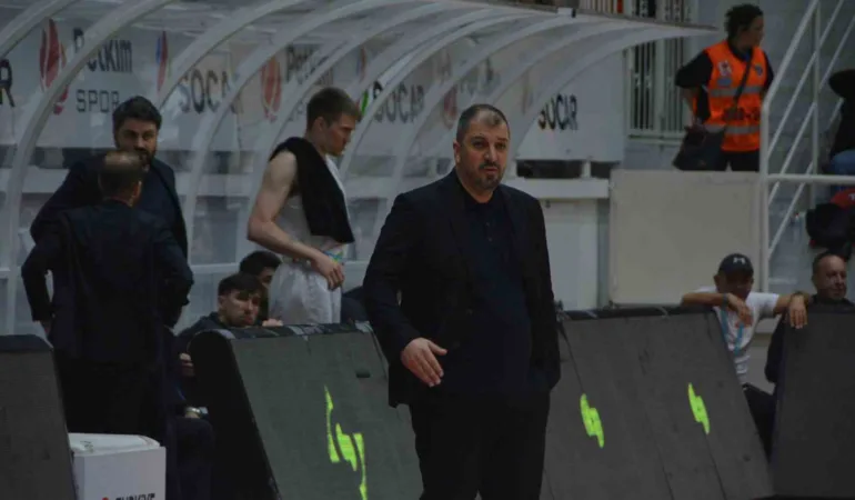 aliaga-petkimsporda-burak-goren-donemi-sona-erdi-ktcrv3i3.jpg