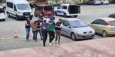bodrumda-polise-saldiran-supheliler-serbest-birakildi-upper-tr-tC5sk9et.jpg
