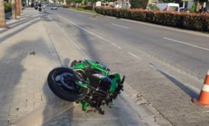 cocugacarpanmotor