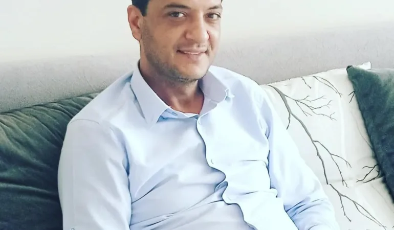 izmirde-karisi-tarafindan-tabancayla-vurulan-adam-oldu-5jXZL7nn.jpg