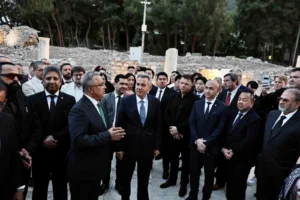 thynin-connect-to-turkiye-etkinligi-izmirde-buyuk-ilgi-gordu-BhtKPXhM.jpg