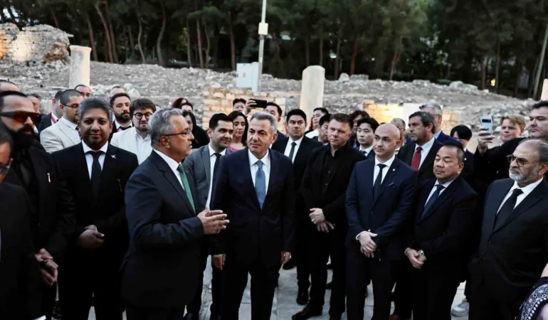 thynin-connect-to-turkiye-etkinligi-izmirde-buyuk-ilgi-gordu-BhtKPXhM.jpg