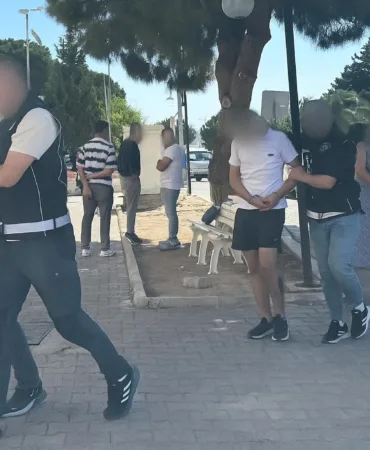cesmede-satisa-hazir-kokain-el-gecirildi-2pBBxJrs.jpg