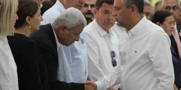 ferdi-zeyrek-icin-taziye-kabulune-baslandi-9bDmXzQx.jpg