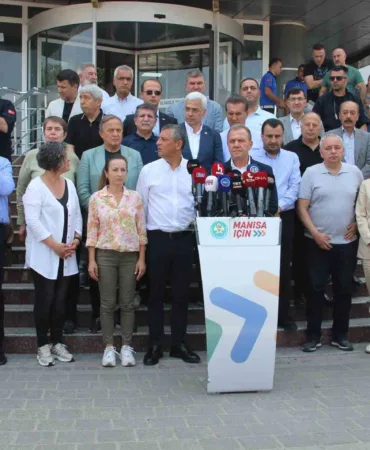 ferdi-zeyrekin-baska-bir-hastaneye-nakli-yapilmayacak-mUcCanl8.jpg