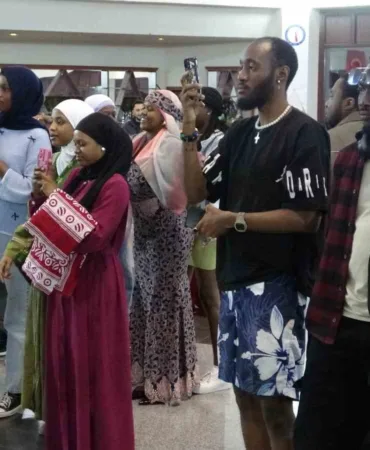 kutahya-dumlupinar-universitesinde-afrika-gecesi-coskusu-7wjD6YBO.jpg