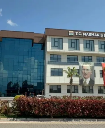 marmaris-belediyesine-yargi-freni-isten-cikarilan-personel-davayi-kazandi-12zPQAVS.jpg