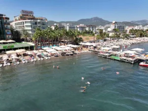 marmaris-ticaret-odasi-baskani-ayhan-bu-guzellige-sahip-cikalim-3CDQObXM.jpg