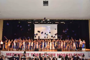 mskude-ogrenciler-meslek-hayatina-ugurlandi-AUq5CbXK.jpg