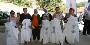 mugla-buyuksehirden-aricilara-maske-destegi-YSNeIjfS.jpg