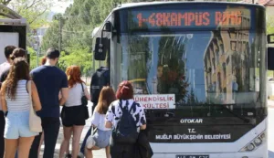 ogrenciler-istedi-baskan-aras-gerceklestirdi-mentese-akyaka-1-tl-RunJJ3VB.jpg
