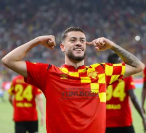 premier-lig-ekipleri-romulonun-pesinde-4XhsSS24.jpg