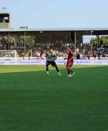 trendyol-super-lig-bodrum-fk-0-besiktas-3-ilk-yari-H4Z6URmL.jpg