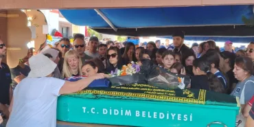 TRAFİK KAZASINDA HAYATINI KAYBEDEN 14 YAŞINDAKİ DERİN, SON YOLCULUĞUNA UĞURLANDI
