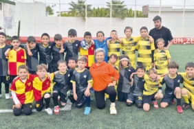 ZARİFE TURGUT YEĞENİNİ ZİYARET ETTİMilas Erginspor takımının yönetim kurulunda basın sözcüsü ola