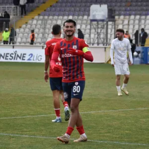 altinordu-sami-icin-trabzonsporla-anlasmaya-vardi-kcWzA8yt.jpg
