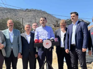 bakan-murat-kurum-yaralari-birlikte-saracagiz-ijZVkX4W.jpg