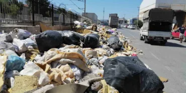 izmirin-gobeginde-cop-daglari-yangina-davetiye-cikariyor-SSwQnRUb.jpg