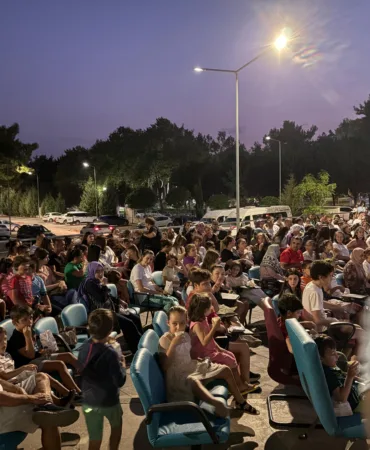 MUĞLA'DA 550 KİŞİLİK NOSTALJİ DOLU GECE
