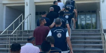 gööneb