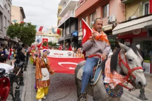 zeytinin-baskentinde-hasat-coskusu-basladi-12