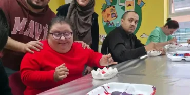 MUĞLA'DA ÖZEL BİREYLER ENGELLERİ SANATLA AŞTI