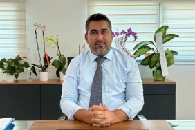 Screenshot_2025-12-05-20-58-25-221_com.instagram.android