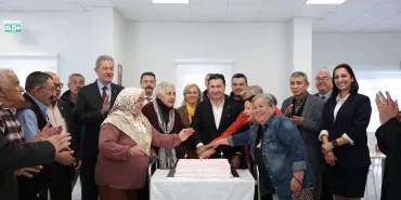 BAŞKAN ARAS'TAN YAŞAMEVİ'Nİ MUTLU EDEN ZİYARET