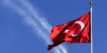 savunma-sanayisinden-sosyal-medyada-turk-bayragi-paylasimi.jpg