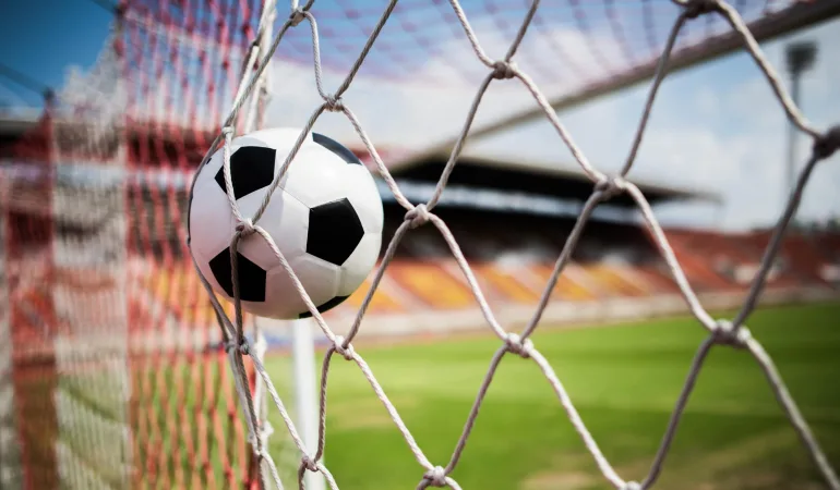 wsi-imageoptim-0-soccer-into-goal-success-concept-min-scaled