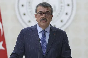 bakan-tekin-den-ara-tatil-aciklamasi-6157