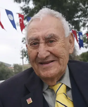 milas-siyasetinin-duayen-ismi-_1772438994_na7GmF