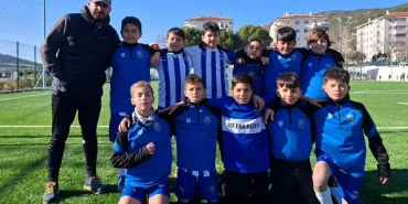 Milas 2002 FK U11