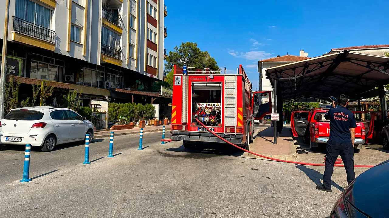 milas-ta-apartman-dairesinde-y_1784386955_QlJ1K4