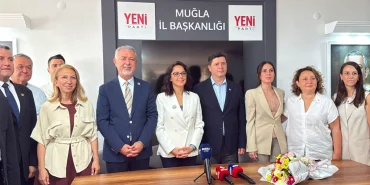 mentese-belediye-baskani-gonca-koksal-aras-yeni-partiye-gecti_9b036f6