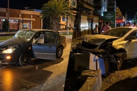 milas-ta-gece-yarisi-kaza-gale_1789457343_sRYvyl